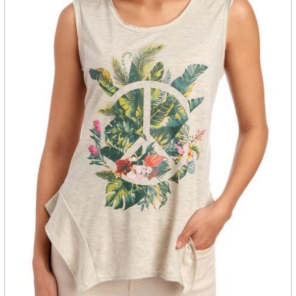 Jessica Simpson Tops - Jessica Simpson Peace Handkerchief Top